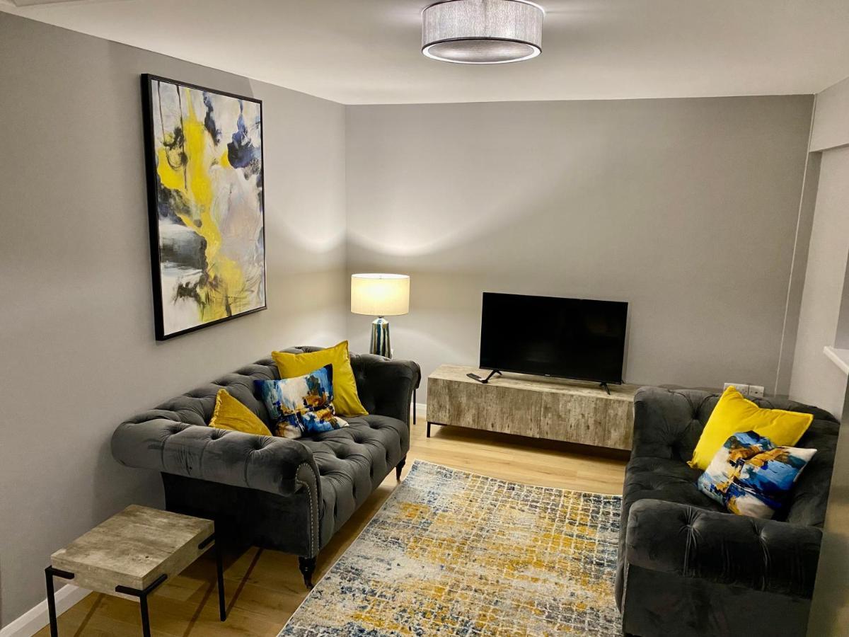 Dunlap Apartments Страбан Екстериор снимка